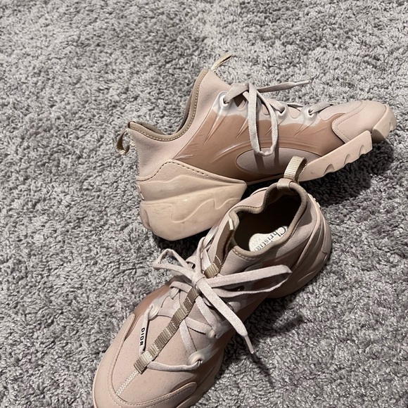 Nude Dior sneakers No Box - Picture 3 of 8